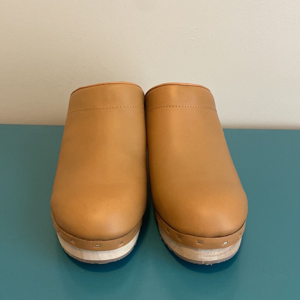 Loft Clogs - image 5
